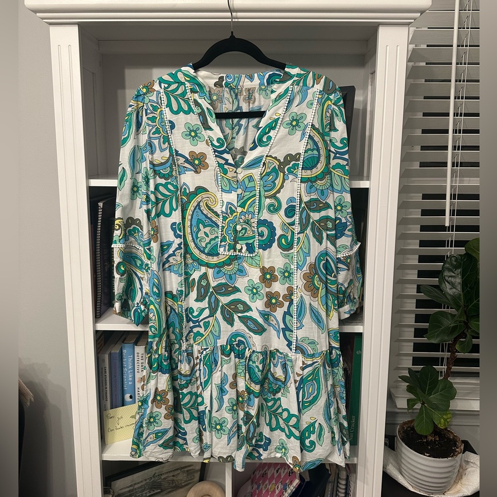 LOFT Feminine Summery Floral Paisley Dress in Green and Blue